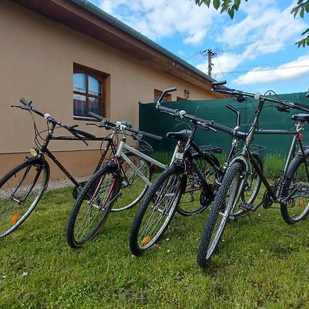 Limonade Apartman Ac Agard Elmenyfuerdo Mellett Гардонь Екстер'єр фото