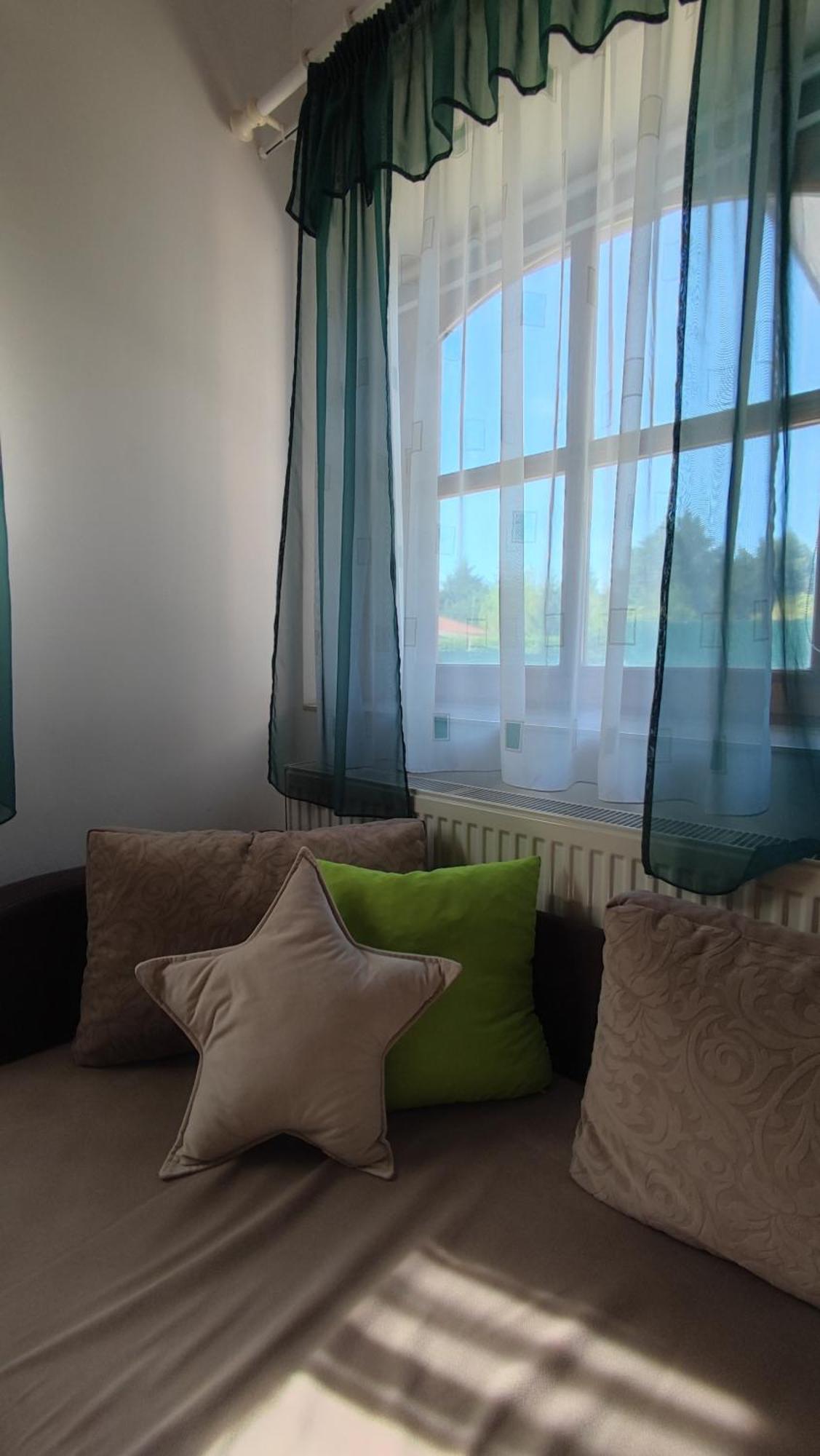 Limonade Apartman Ac Agard Elmenyfuerdo Mellett Гардонь Екстер'єр фото